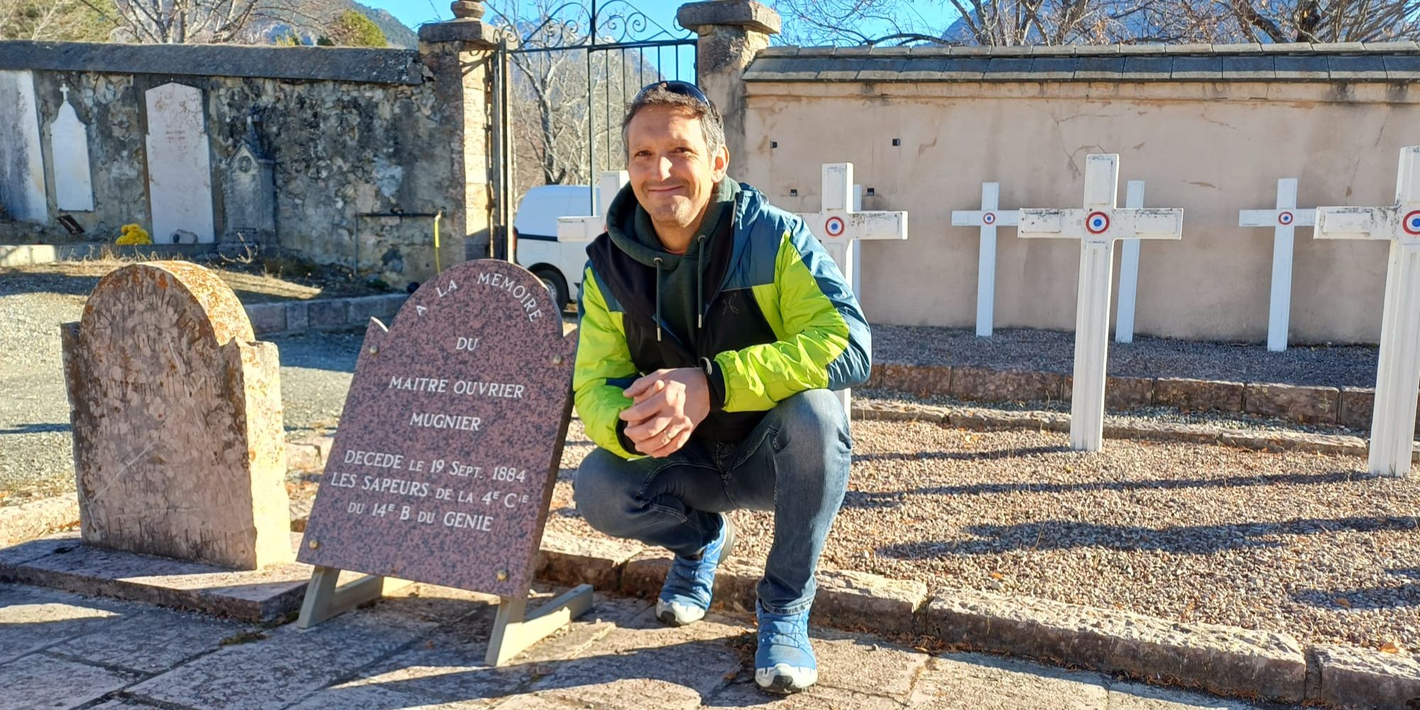 Rénovation d&rsquo;une plaque de Mont-Dauphin